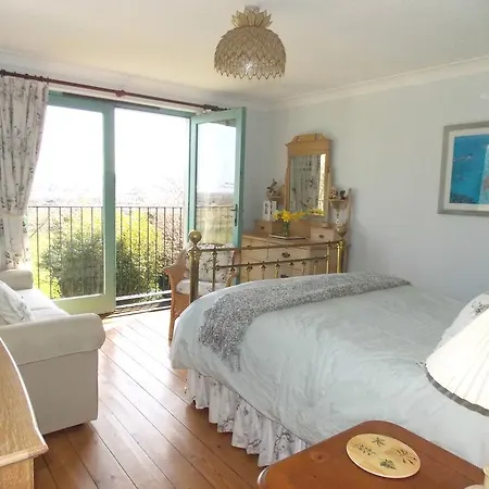Trecarne House Bed & Breakfast