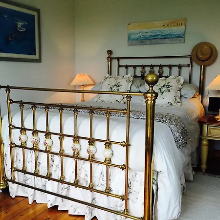 Bed & Breakfast Trecarne House 4*